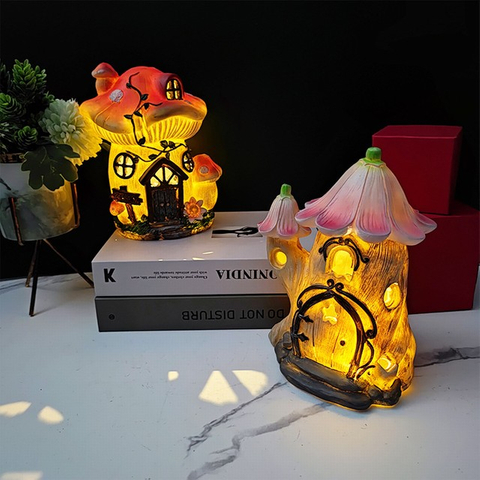 Customized Solar Lights Resin Fairy House Garden Ornaments 