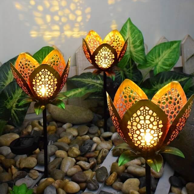 Solar Light Metal Flower Garden Stake