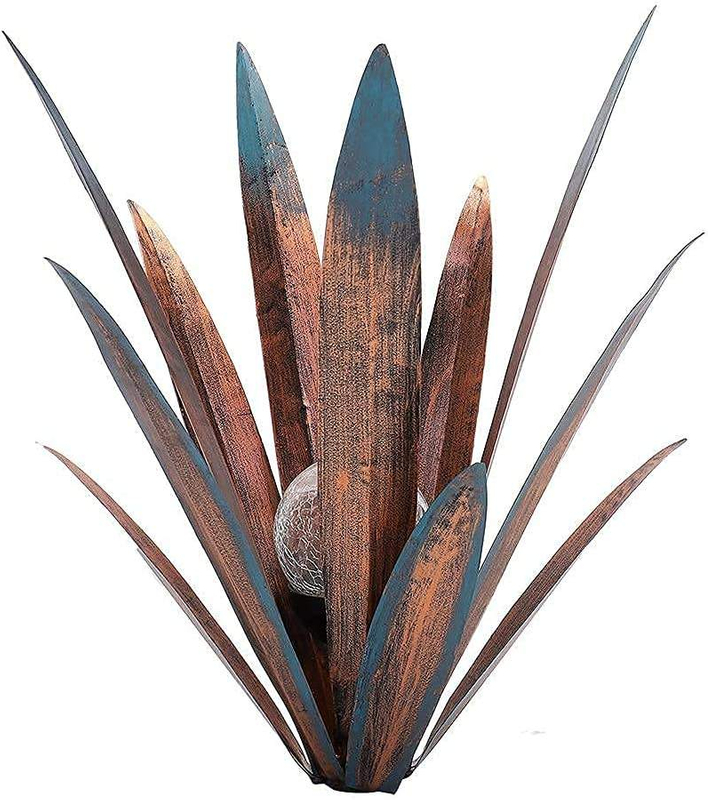 Outdoor Garden Rustic Sculpture Metal Agave Plant Multi Color Led Solar Light Stakes For Home Decor Yard Lawn Ornaments