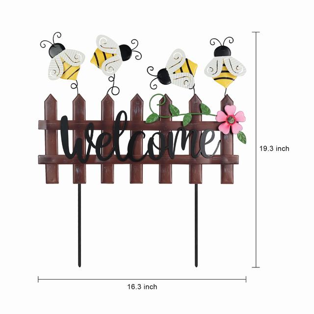 Fence with bees stakes 3