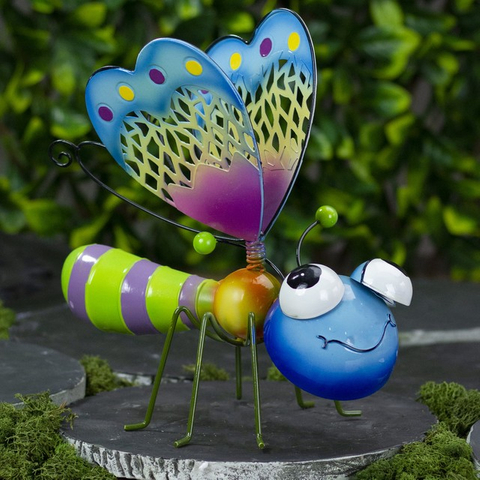 Outdoor Metal Smiling Butterfly Garden Statues Lawn Decoration Garden Ornament Art