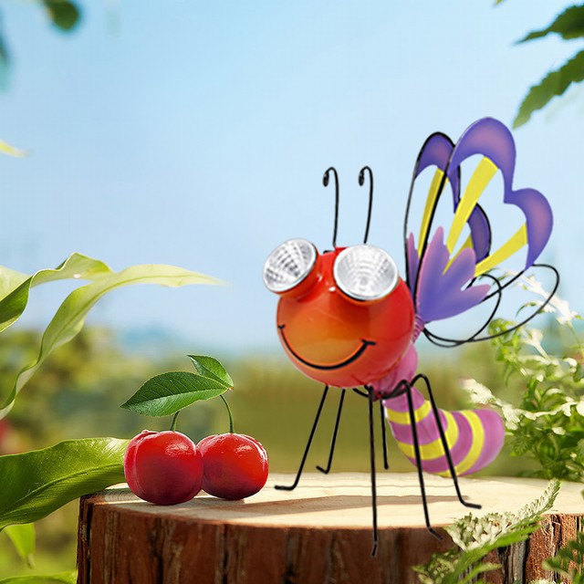 Cute Unique Metal Animals Solar Lights Outdoor Butterfly Ornaments Garden Figurine