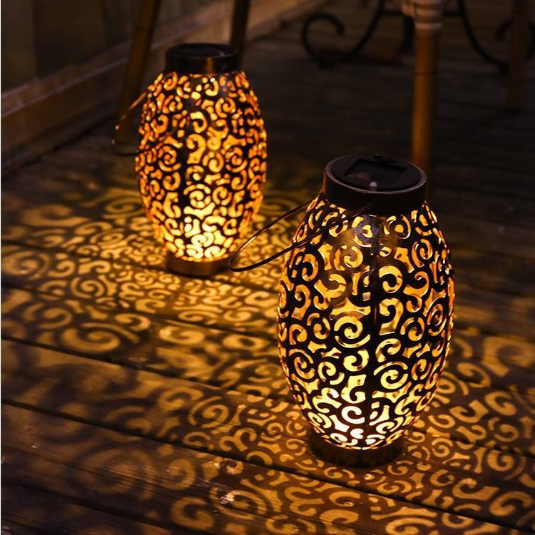 Outdoor Waterproof Hanging Retro Solar Lanterns Led_yythkg (2)