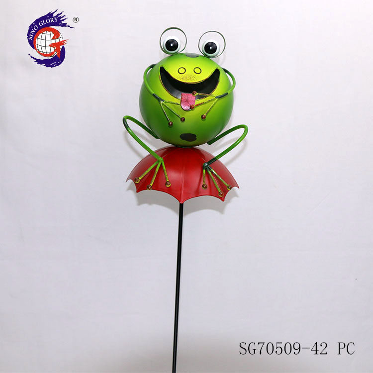 Handmade metal frog for crafts garden insect decoration wholesale