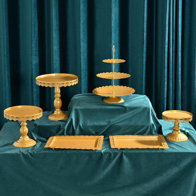 European Style Golden Dessert Table Decoration Props Plate Iron Art Set Wedding Cake Stand