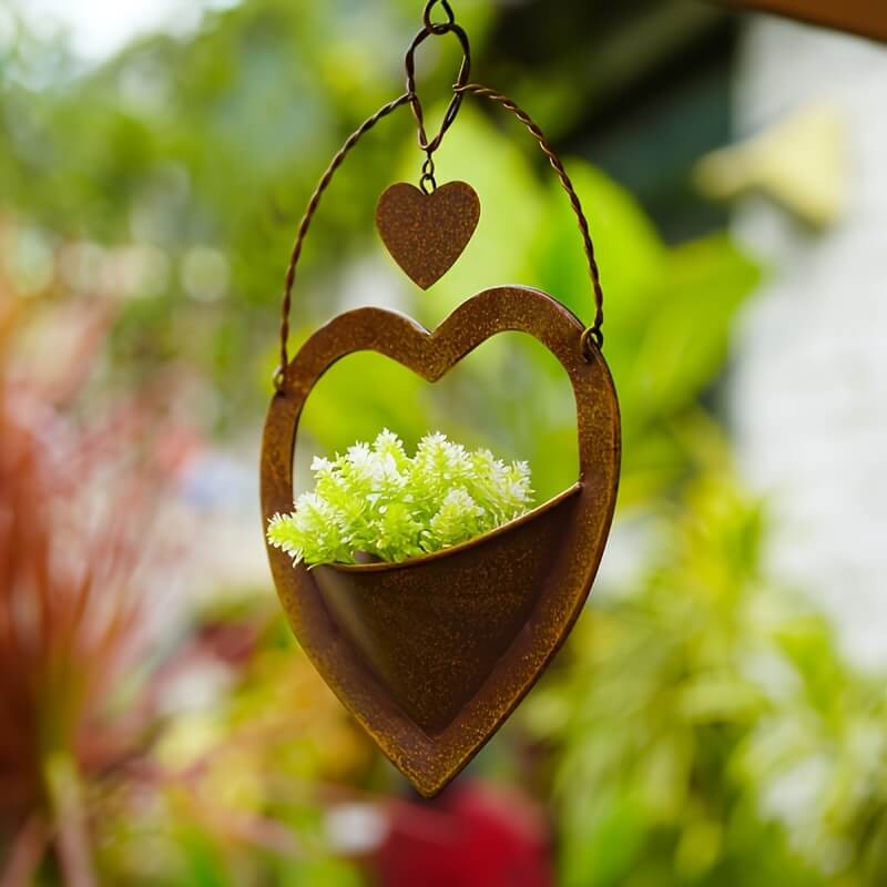 hanging hart flower pot (1)