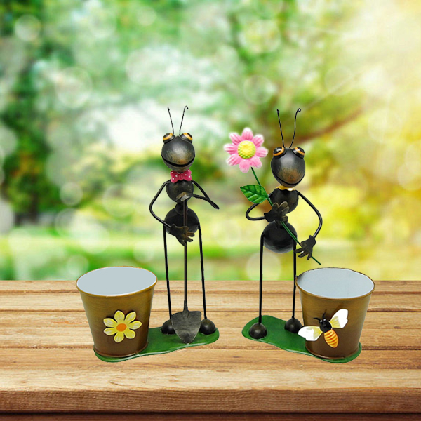 Nordic Simple Style Home Accessories Model Metal Garden Decorative Ant Indoor Plant Pots Decorative