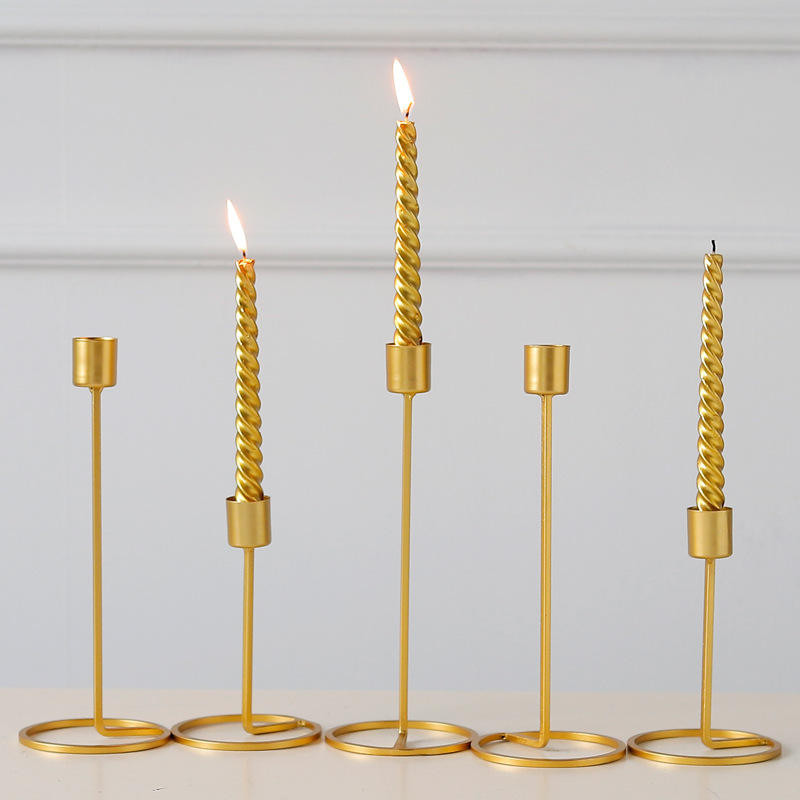 Nordic Wrought Iron Decoration Golden Table Decoration Wedding Gift Home Decor Candle Stick Holders