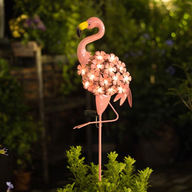 Metal Flamingo Lawn Decoration with Solar Lights